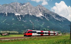 Trem austríaco