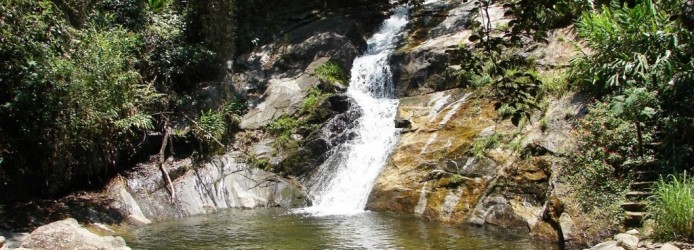 Cachoeira Escondida