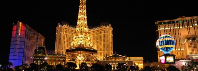 Hotel Paris à noite