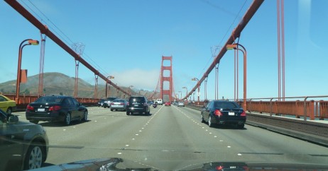 Dirigindo pela Ponte Golden Gate