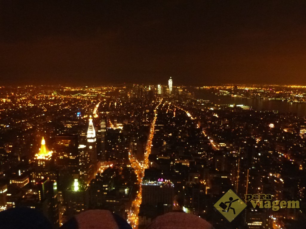 Sul da ilha à noite: vista do Empire State