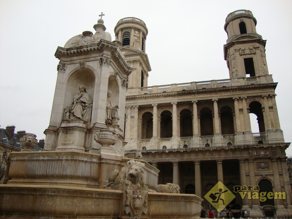 Igreja de St-Sulpice e a fonte da praça
