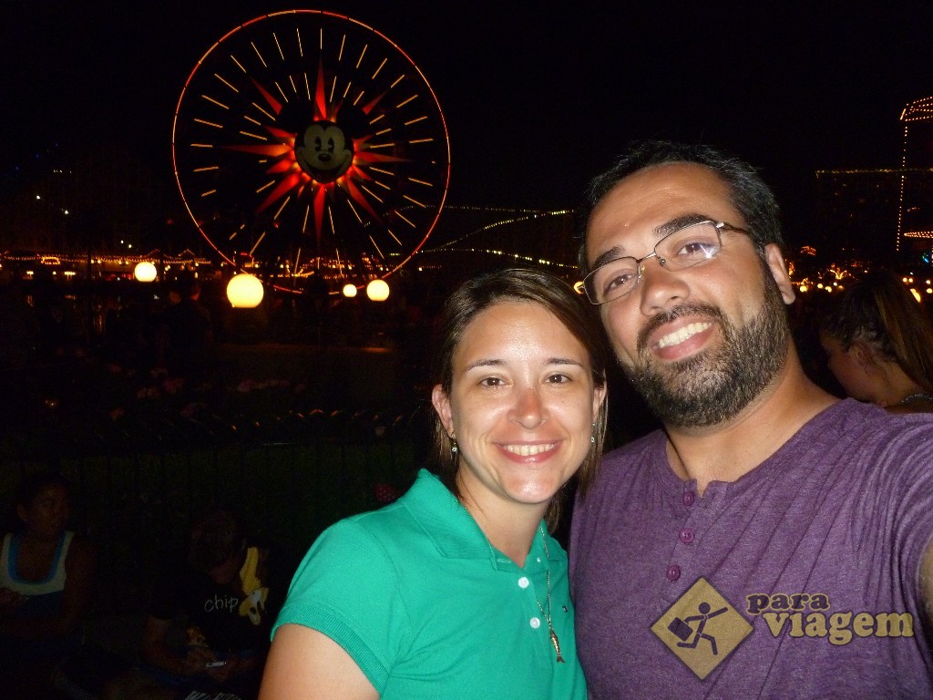 Roda Gigante Iluminada no Disney California Adventure