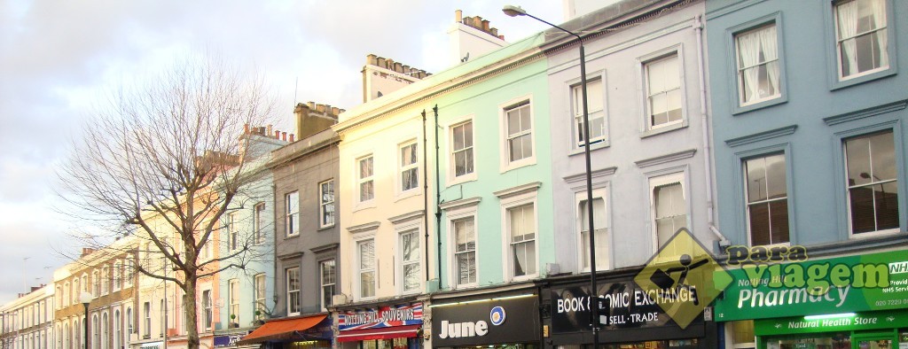 As casas coloridas de Notting Hill
