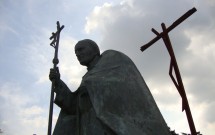 João Paulo II e a Cruz Alta