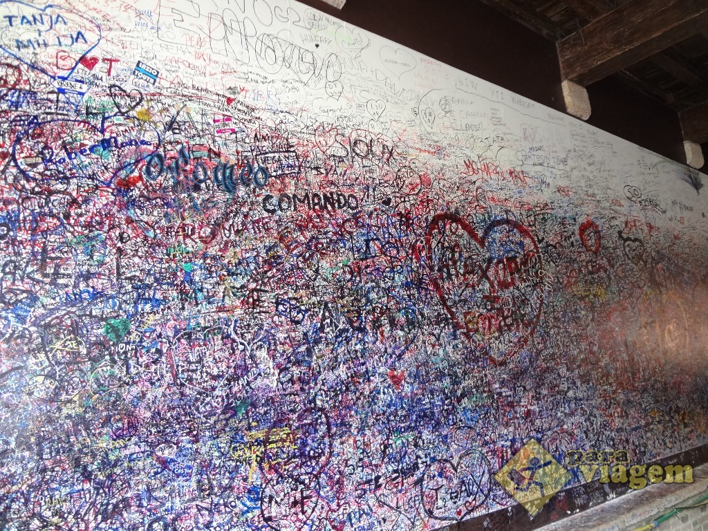 Mensagens de amor na parede