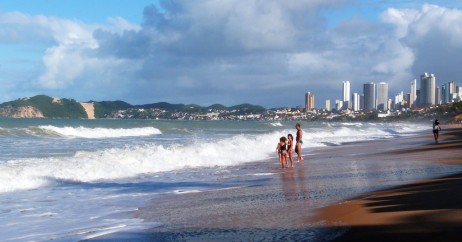 Praia com Crianças em Ponta Negra