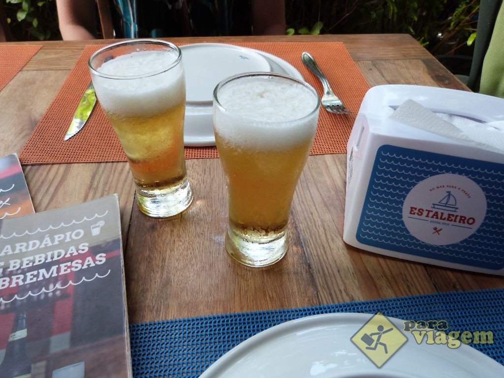 Cerveja Gelada no Retaurante Estaleiro