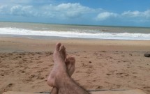 Relaxando na Praia de Coqueirinho