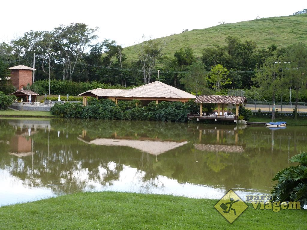 Lago e Sede do Haras Morena