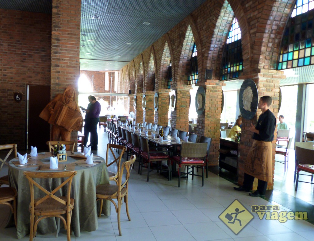 Interior do Restaurante Castelus