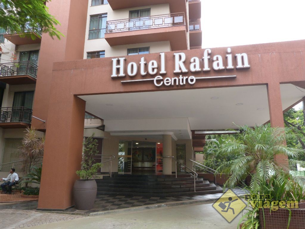 Entrada do Hotel Rafain Centro