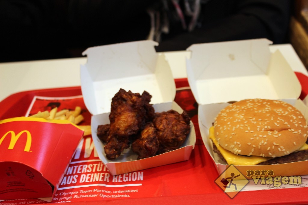 McDonald's na Suíça tem frango frito