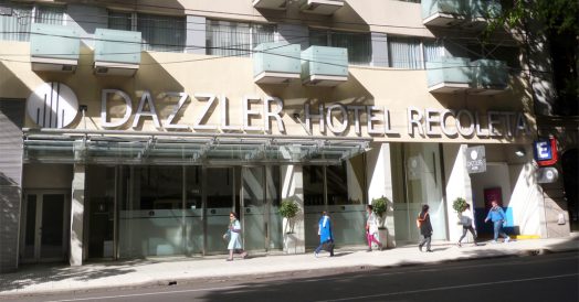Faixada do Dazzler Hotel Recoleta