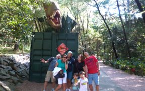 Família em Foto no Vale dos Dinossauros