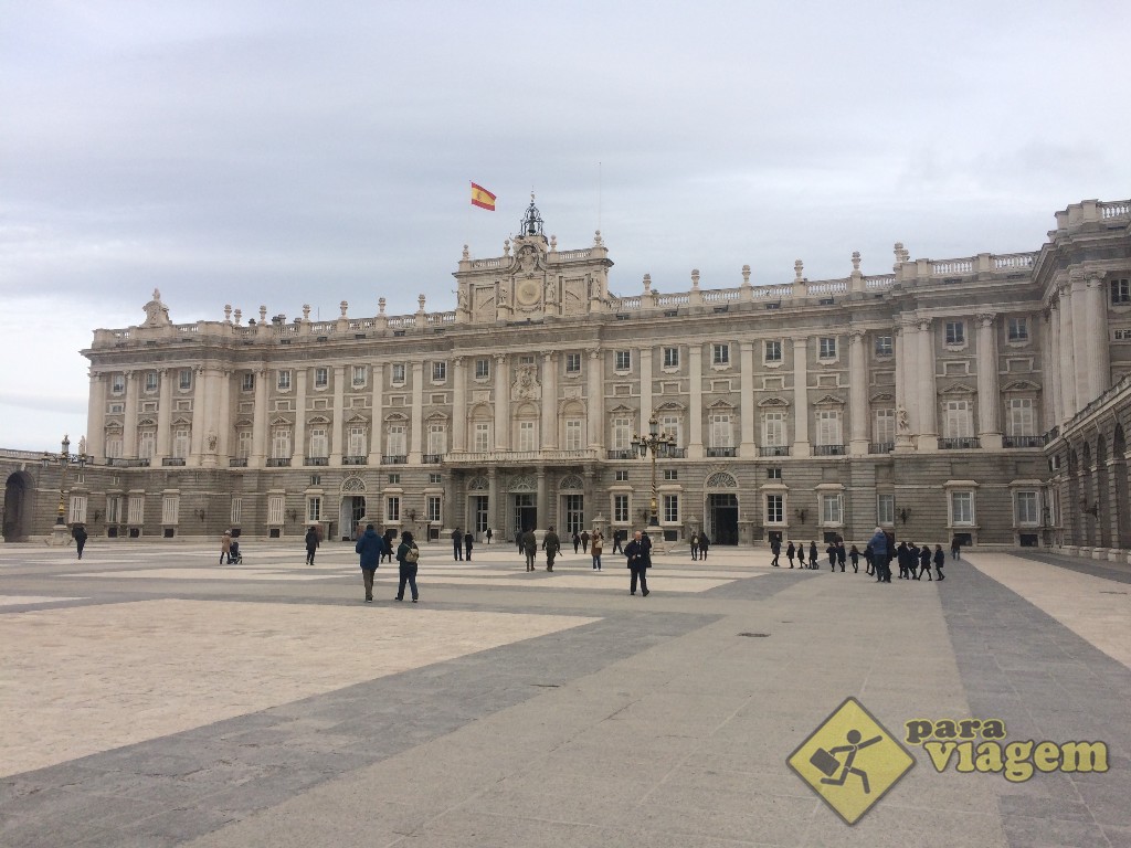 Pátio interno do Palácio Real de Madri