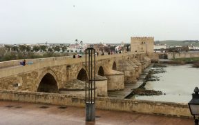 Ponte Romana sobre o Rio Guadalquivir