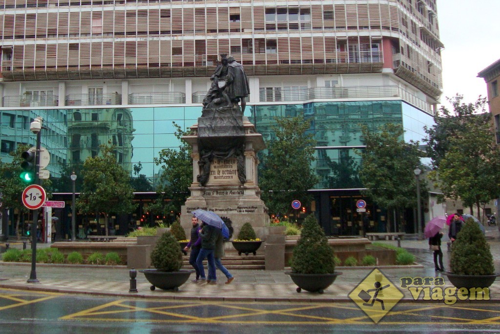 Plaza Isabel la Catolica