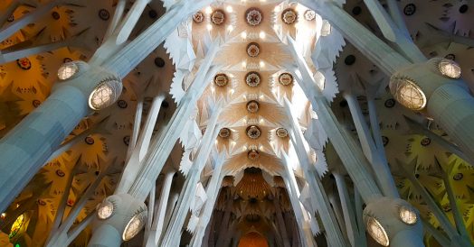 Roteiro Barcelona: Interior da Sagrada Familia