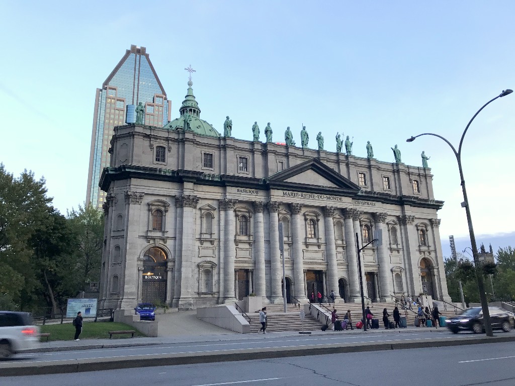 Basilique Cathédrale Marie-Reine-du-Monde