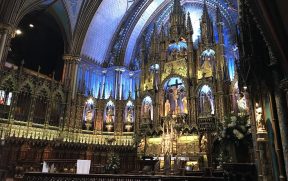 O lindo altar da Notre-Dame de Montreal