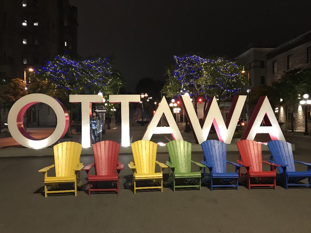 Outro letreiro de Ottawa em ByWard Market