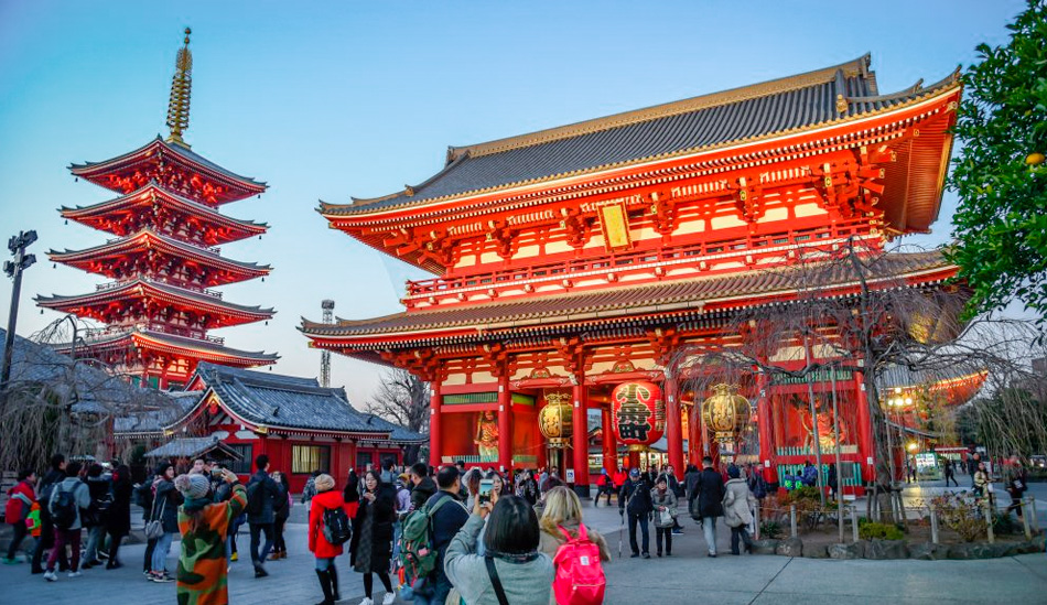 Sensoji (Asakusa Kannon Temple)