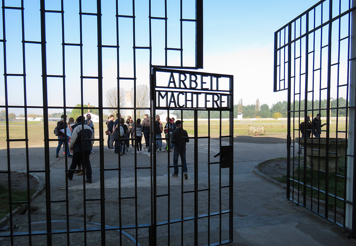 Entrada do campo de concentração de Sachsenhausen