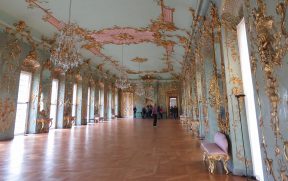 Salão dentro do Palácio de Charlottenburg