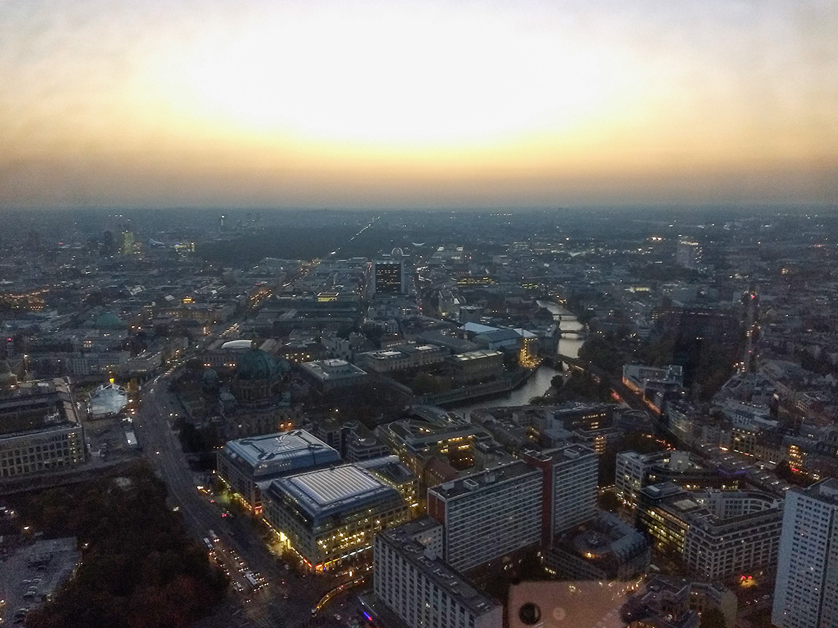 Pôr do Sol visto da Berliner Fernsehturm
